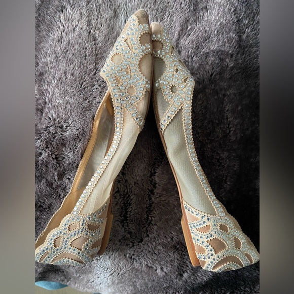 Badgley Mischka size 10 flats - Picture 5 of 8